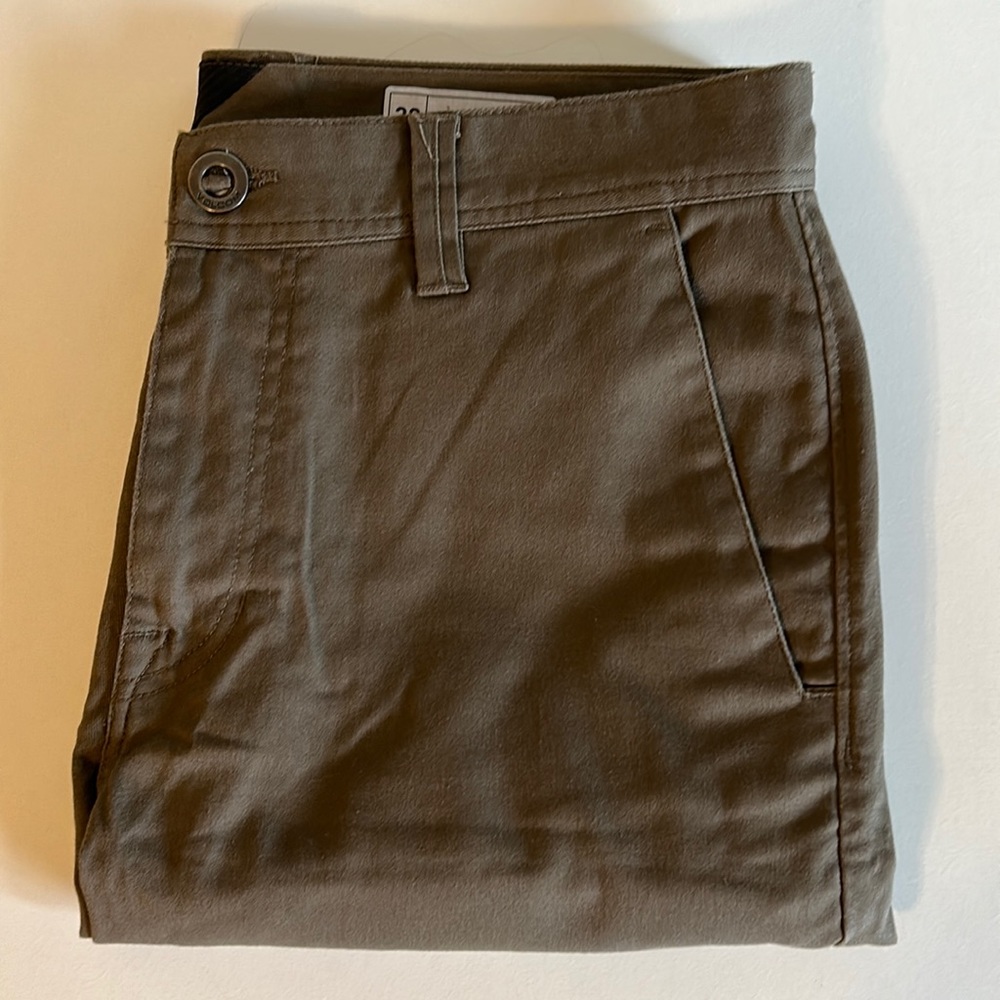 Volcom shorts